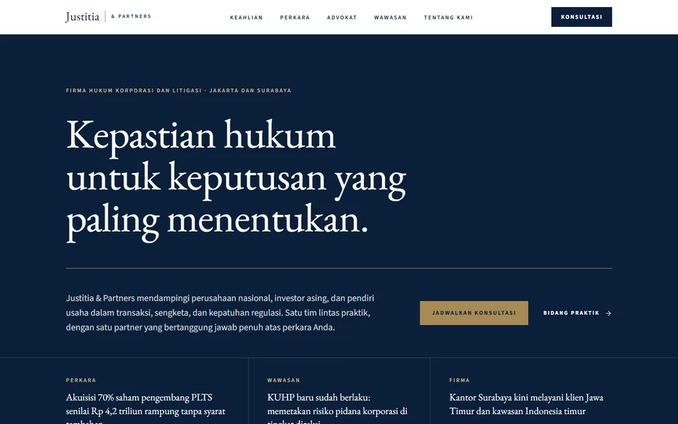 Tampilan halaman utama Justitia & Partners